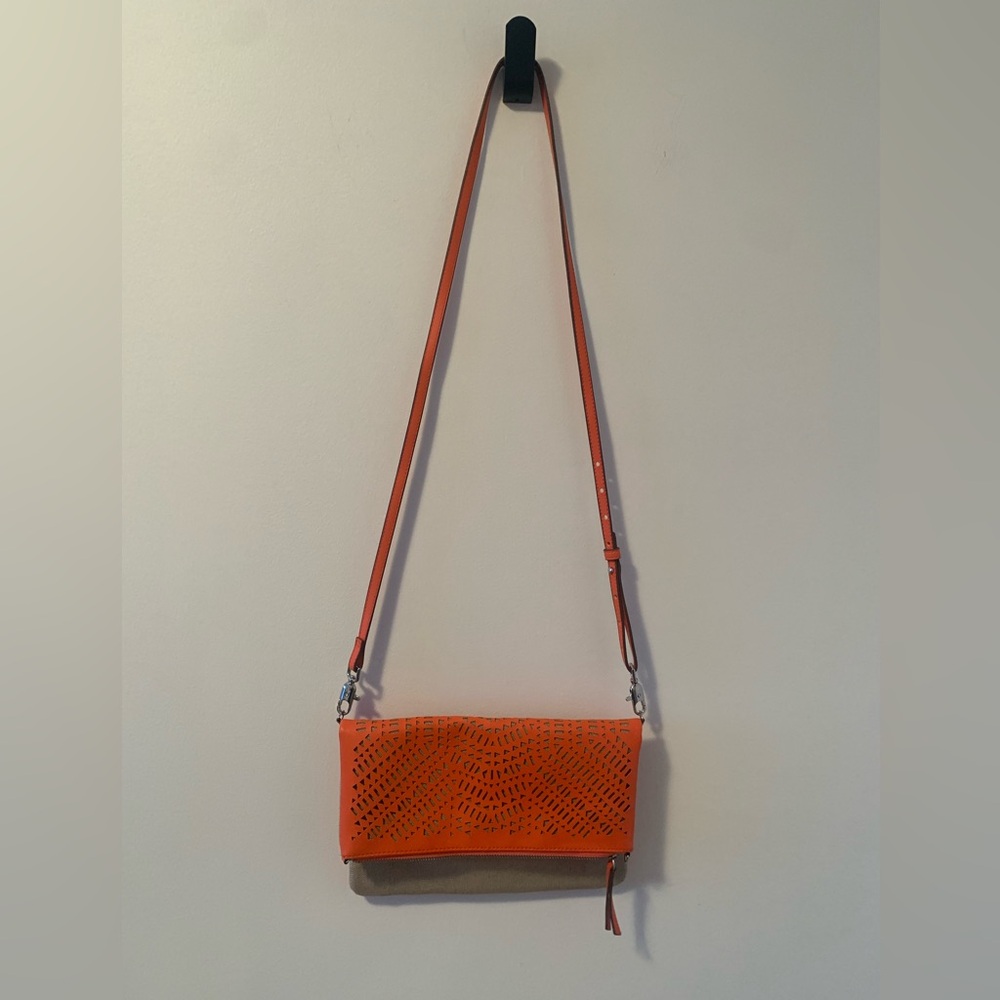 Stella & Dot Waverly Fresh Orange and Tan Linen Women's Crossbody Clutch Purse